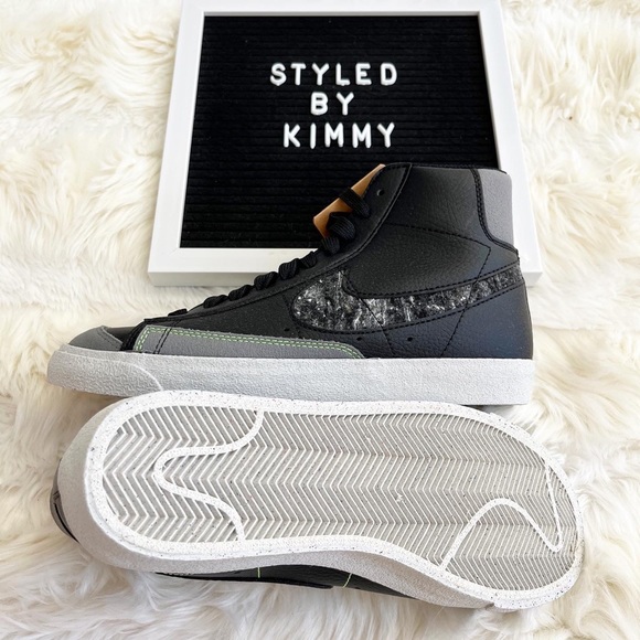 NIKE BLAZER MID 77 Sneakers Shoes Shoe New - Picture 2 of 5